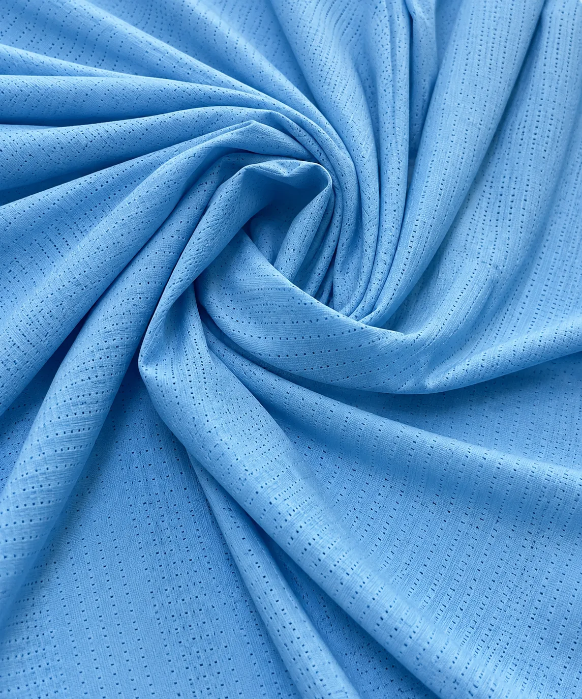 Custom Fabric Options for High-Performance Training Shirts