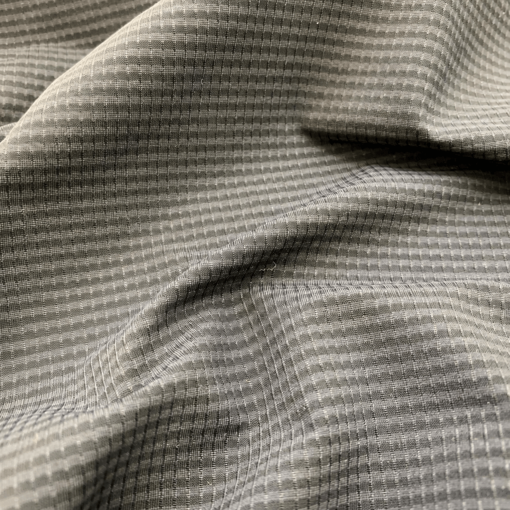 H3749 Engineered Multi-Gradient Stripe